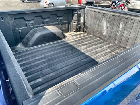 Certified 2024 Chevrolet Silverado 1500 RST AWD/4WD image 25