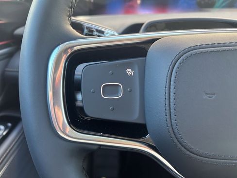 New 2026 Lincoln Nautilus Premier image 26