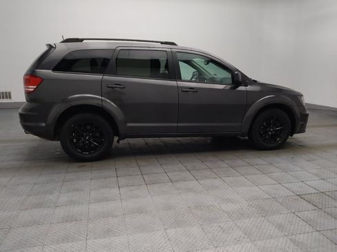 Used 2020 Dodge Journey SE w/ SE Popular Equipment Group FWD image 10