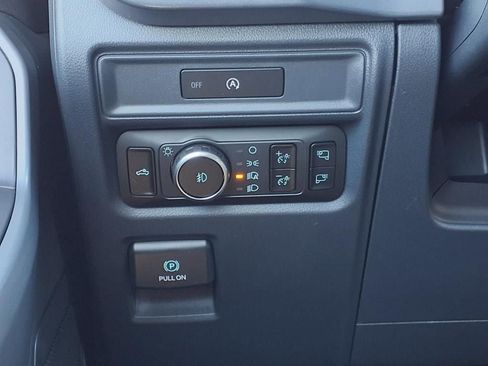 Used 2025 Ford F150 XLT w/ Equipment Group 302A MID RWD image 17
