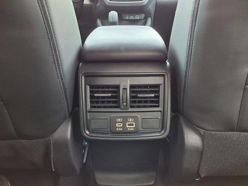 Used 2026 Subaru Forester Premium AWD/4WD image 22