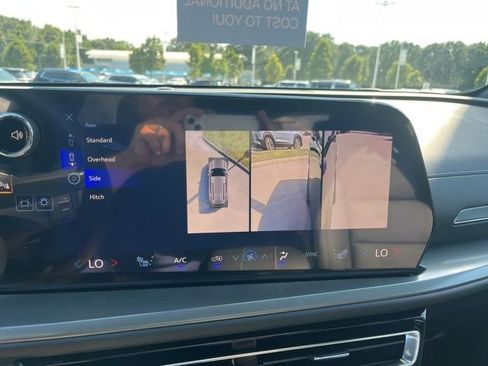 New 2026 Chevrolet Traverse LT w/ Enhanced Driving Package image 31