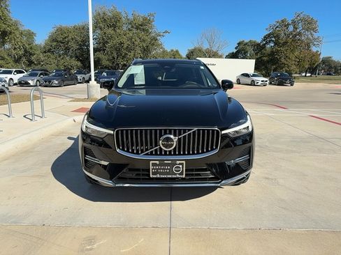 Certified 2023 Volvo XC60 B5 Plus image 8