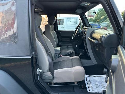 Used 2007 Jeep Wrangler X AWD/4WD image 16