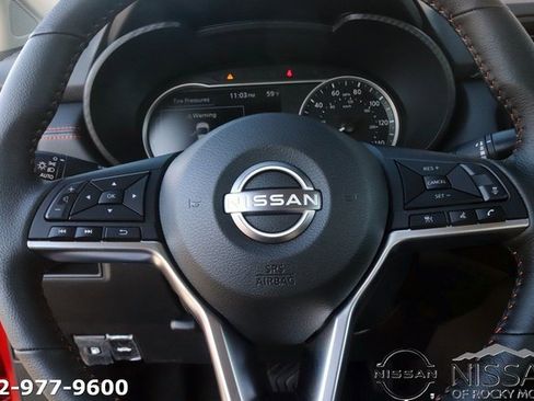 New 2025 Nissan Versa SR w/ Trunk Package image 15