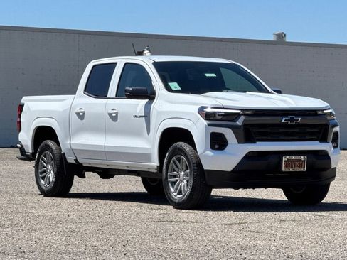 New 2026 Chevrolet Colorado LT w/ LT Convenience Package RWD image 2