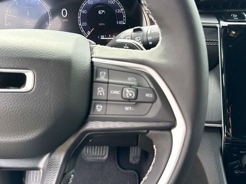 New 2025 Jeep Grand Cherokee L Altitude image 17