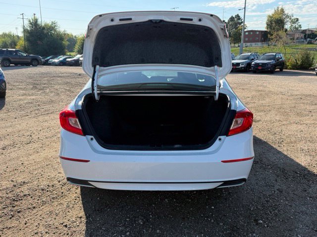Used 2018 Honda Accord LX image 15