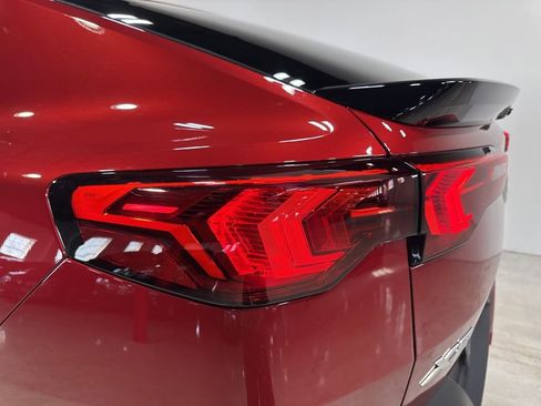 Used 2026 BMW X2 xDrive28i AWD/4WD image 13