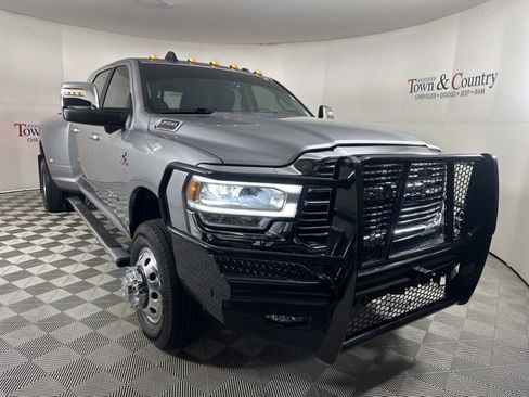 Used 2024 RAM 3500 Laramie w/ Towing Technology Group image 3