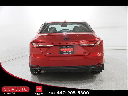 Used 2026 Toyota Camry SE w/ Convenience Package FWD image 21