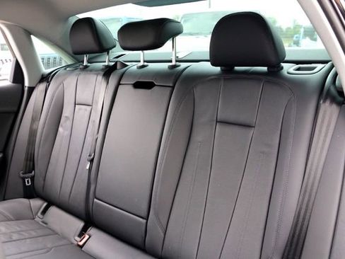 Used 2019 Audi A4 2.0T Premium image 24