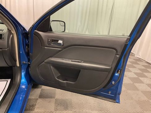 Used 2012 Ford Fusion SE image 25