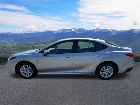 Used 2026 Toyota Camry LE FWD image 2