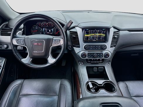 Used 2019 GMC Yukon XL SLT w/ Premium Edition RWD image 15