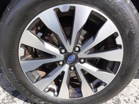 Used 2015 Subaru Outback 3.6R Limited image 9