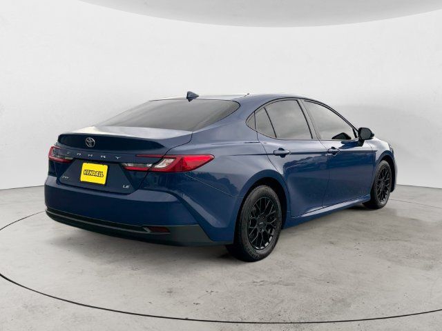 Used 2025 Toyota Camry LE FWD image 5