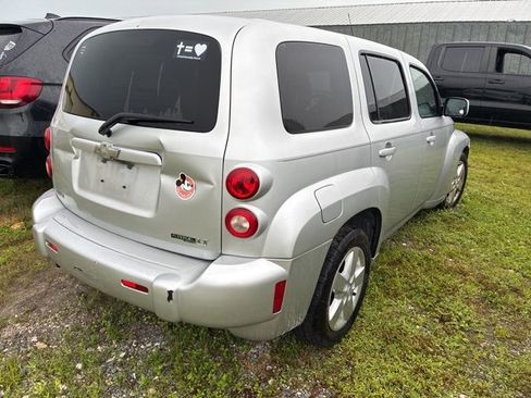 Used 2011 Chevrolet HHR LT image 3