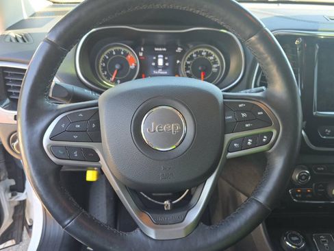 Used 2019 Jeep Cherokee Limited w/ Technology Group AWD/4WD image 13