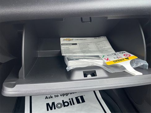 Used 2025 Chevrolet Trax ACTIV w/ Driver Confidence Package image 31