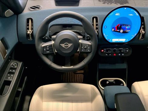 Used 2025 MINI Cooper Countryman S w/ Comfort Package Max image 6