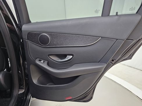 Used 2021 Mercedes-Benz GLC 300 GLC 300 image 20