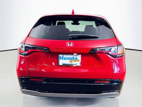 Certified 2025 Honda HR-V EX-L image 8