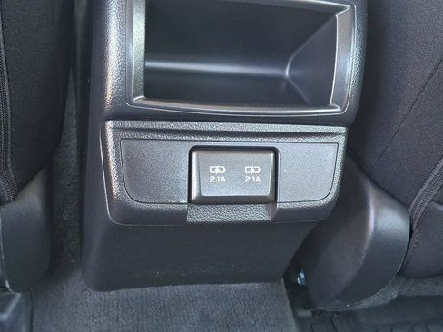 Used 2019 Subaru Legacy 2.5i Premium AWD/4WD image 11