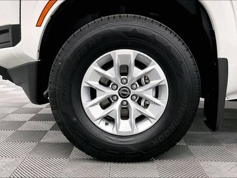 New 2026 Nissan Frontier S RWD image 12