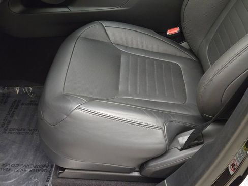 Used 2024 Land Rover Range Rover Sport AWD/4WD image 31