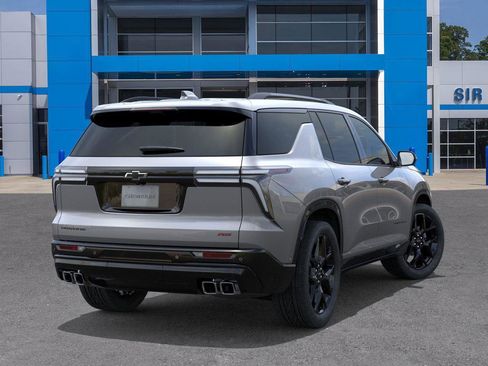 New 2026 Chevrolet Traverse RS image 4