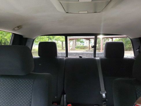 Used 2011 Toyota Tundra 4x4 Double Cab image 38