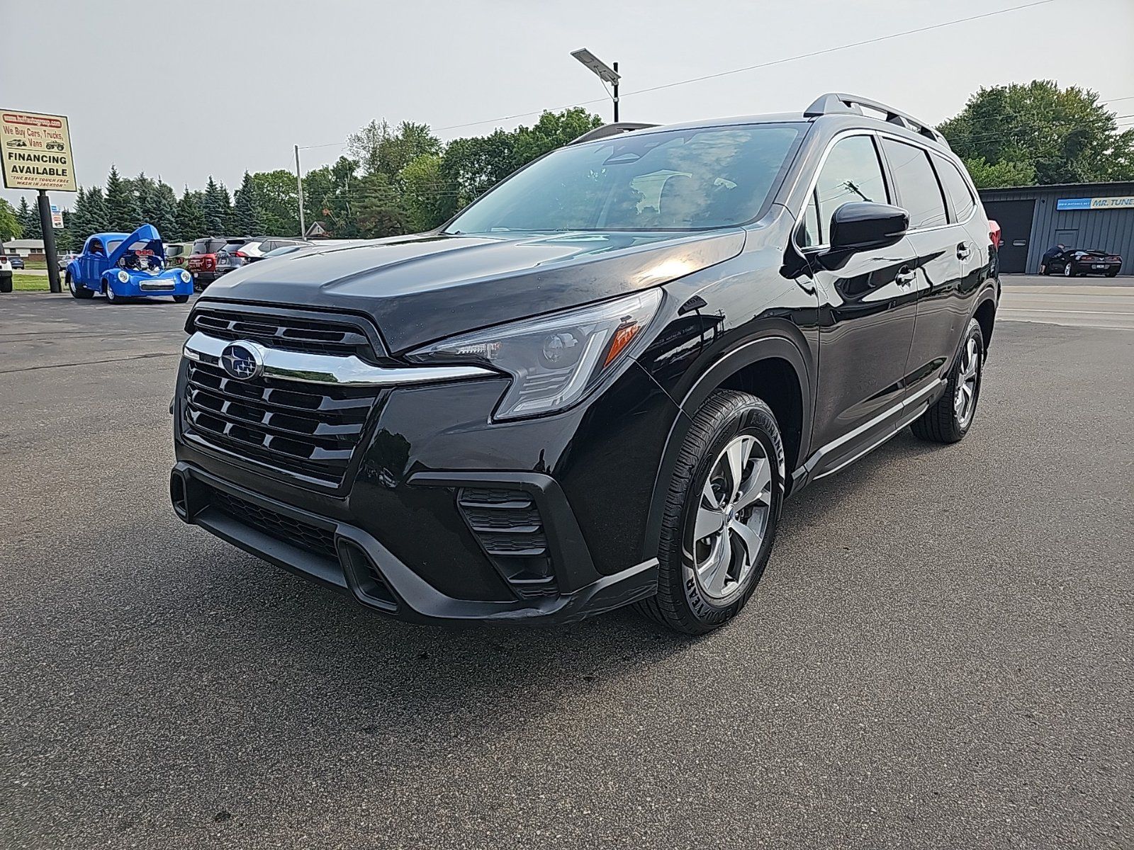 Used 2024 Subaru Ascent Premium AWD/4WD image 7