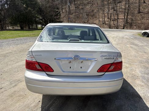 Used 2003 Toyota Avalon XLS FWD image 7