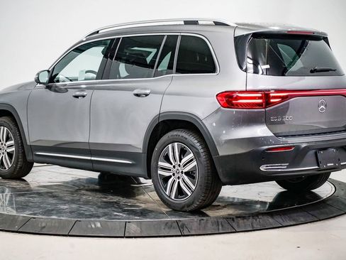 New 2025 Mercedes-Benz EQB 300 4MATIC image 2