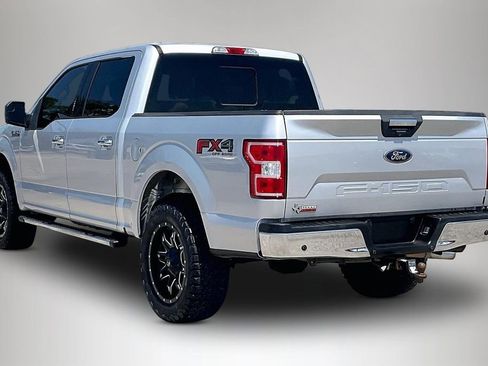 Used 2018 Ford F150 XLT w/ Equipment Group 302A Luxury AWD/4WD image 4