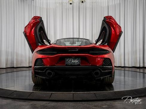 Used 2020 McLaren GT RWD image 22