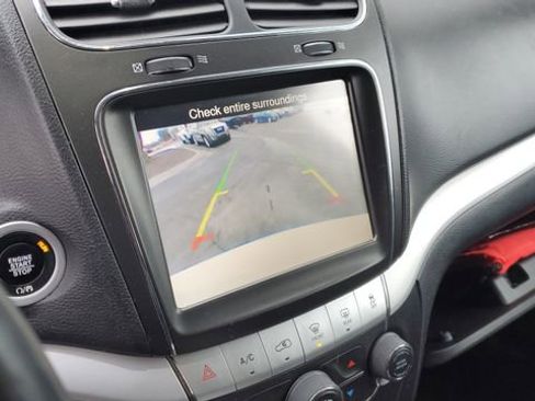 Certified 2019 Dodge Journey GT image 15