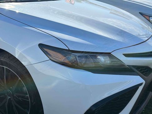 Used 2024 Toyota Camry SE image 7