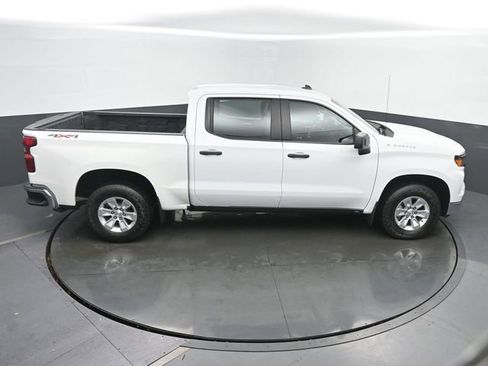 Used 2024 Chevrolet Silverado 1500 W/T w/ Trailering Package AWD/4WD image 39