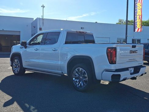 Used 2024 GMC Sierra 1500 Denali AWD/4WD image 5