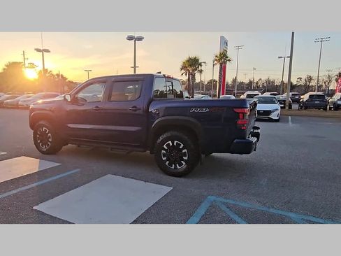 Used 2022 Nissan Frontier PRO-4X w/ Technology Package image 28