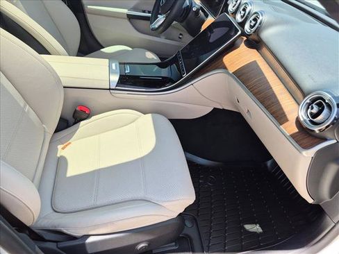 Used 2023 Mercedes-Benz C 300 Sedan image 22