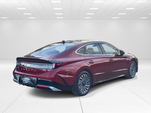 Certified 2024 Hyundai Sonata Limited image 6
