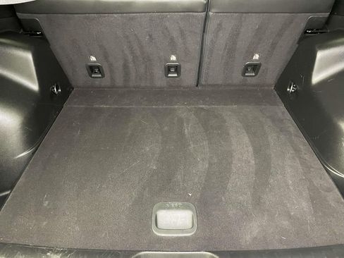 Used 2021 Jeep Cherokee Latitude Lux image 19