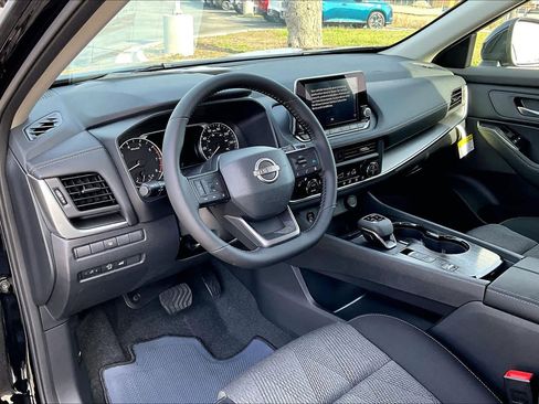 New 2026 Nissan Rogue SV image 8