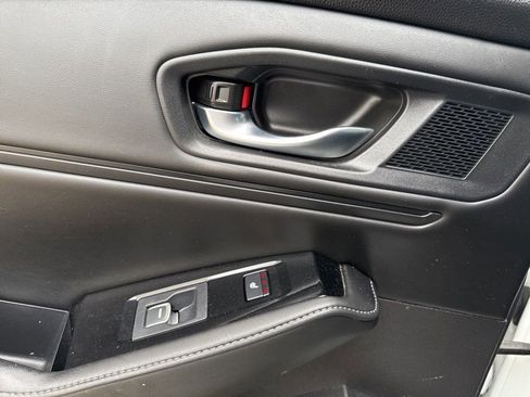 Used 2023 Honda Accord Touring image 10