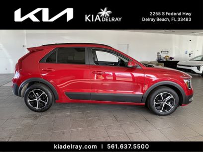 New 2025 Kia Niro EX