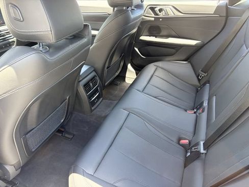 Used 2023 BMW i4 eDrive35 w/ Premium Package RWD image 17