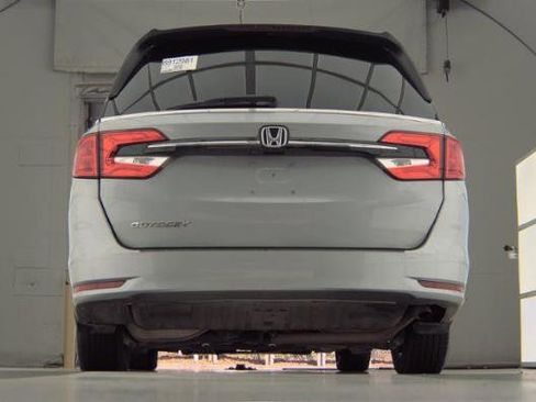 Used 2022 Honda Odyssey EX image 11